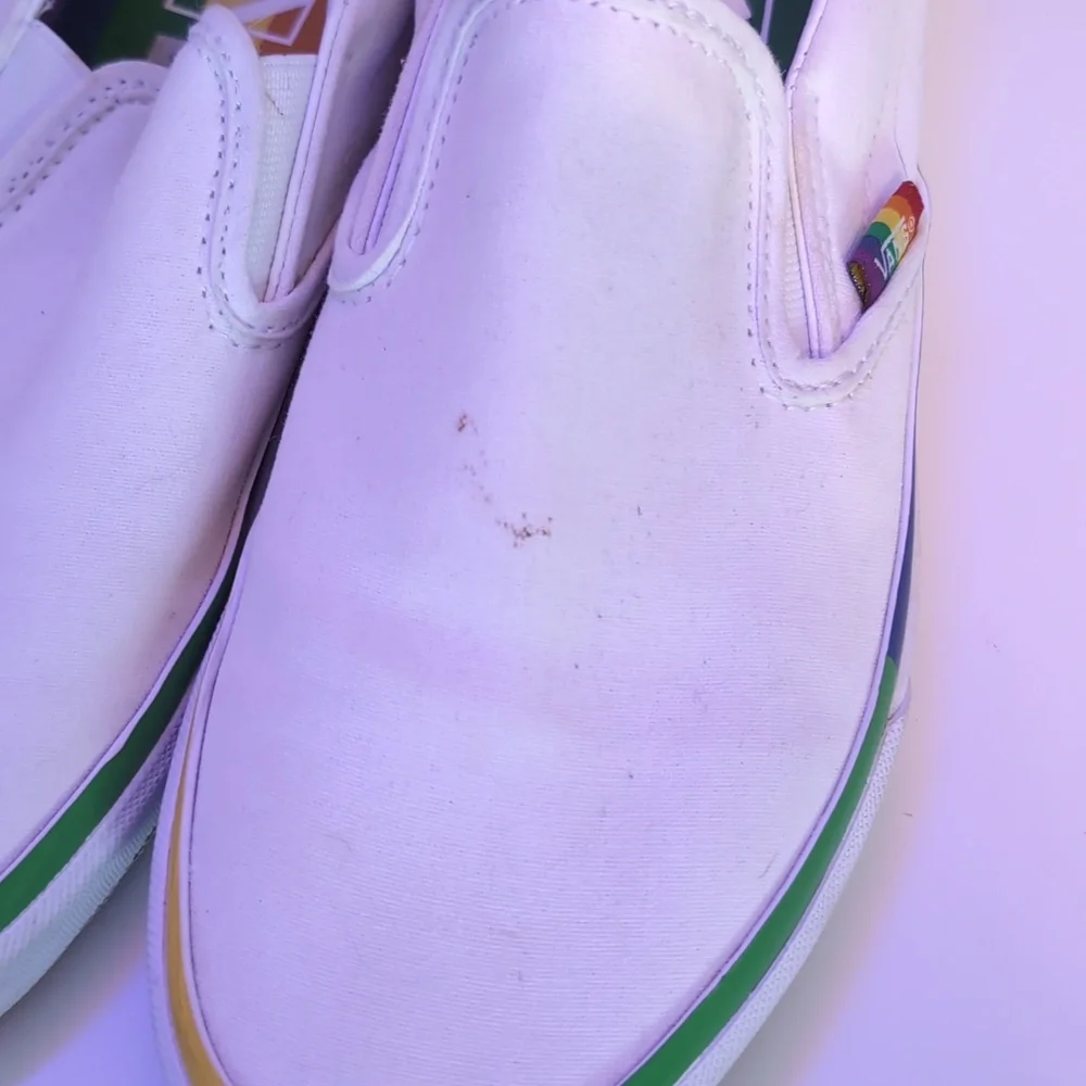 Vans slip on shoes - mens 7.5/womens 9 - Picture 6 of 9
